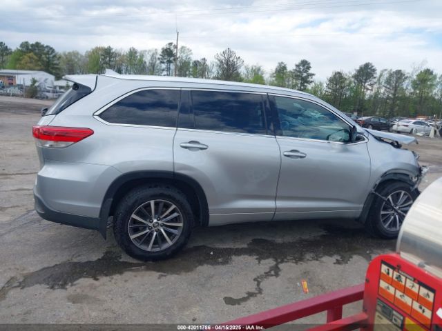 5TDJZRFH5HS518044 Toyota Highlander Xle
