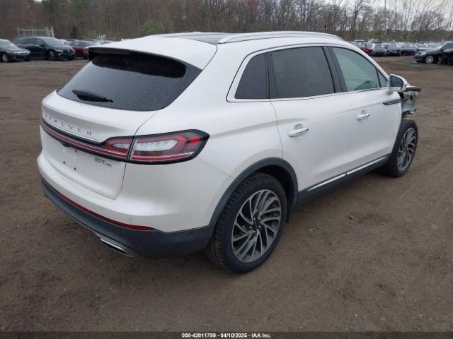 2LMPJ8L92KBL56116 Lincoln Nautilus Reserve