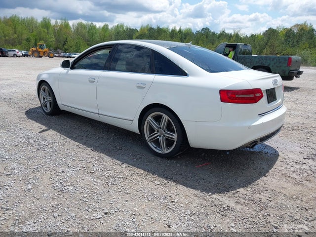 2011 AUDI A6 WAUFGAFB8BN051429 Photo 2