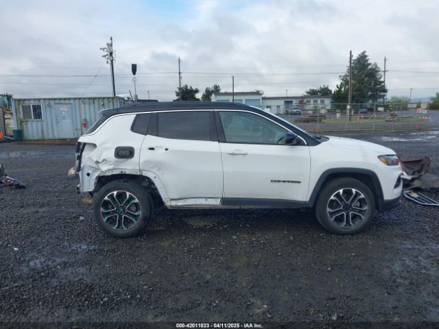 3C4NJDCB3NT203580 Jeep 2022