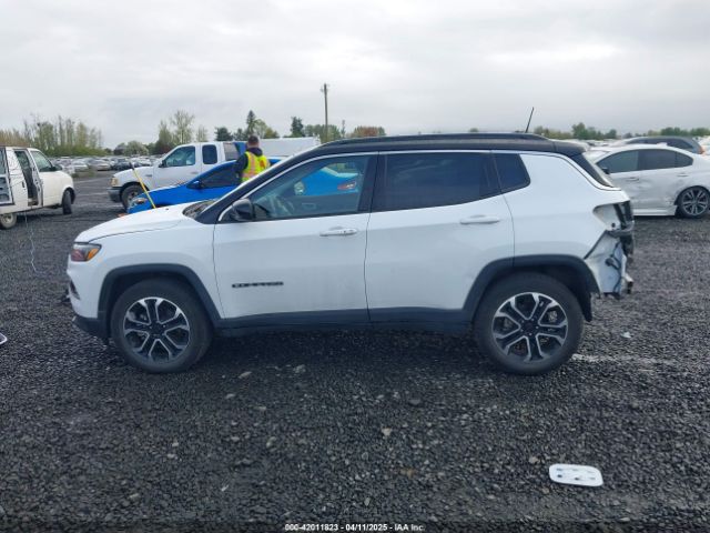 3C4NJDCB3NT203580 Jeep 2022