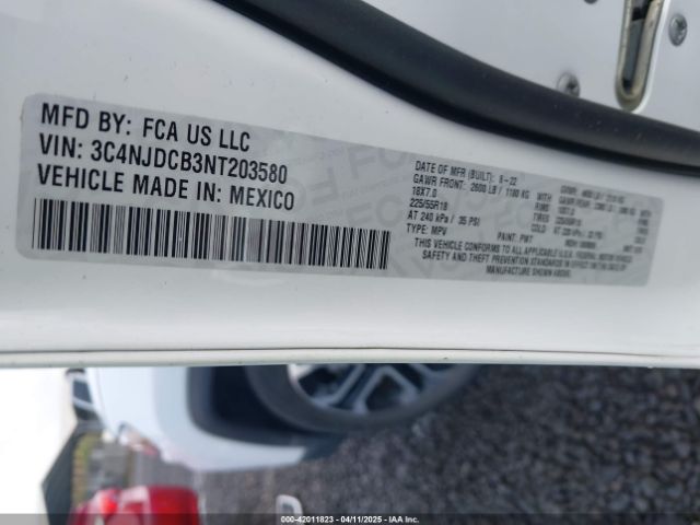 3C4NJDCB3NT203580 Jeep 2022