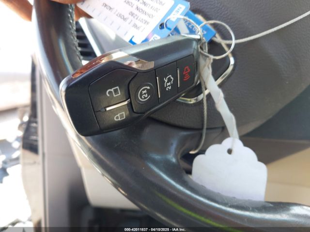 2LMPJ6LP1GBL63911 Lincoln Mkx Reserve
