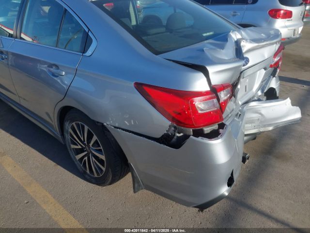 4S3BNAF64K3031863 Subaru Legacy 2.5i Premium