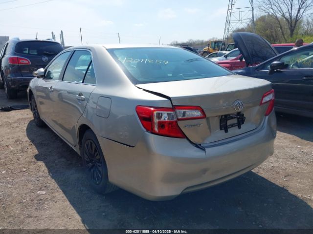 4T1BF1FK3EU784935 Toyota CAMRY LE