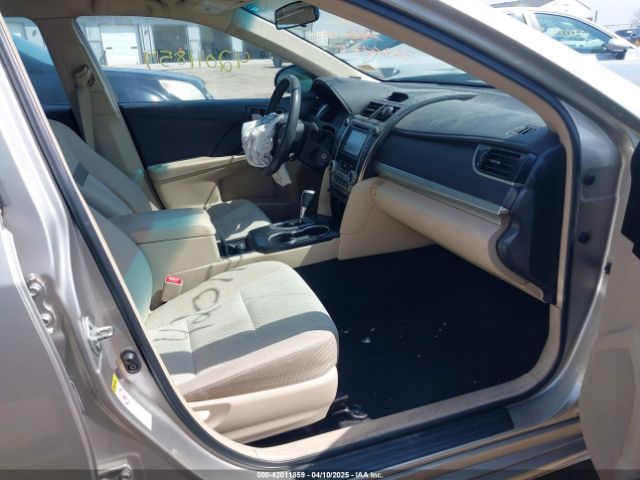 4T1BF1FK3EU784935 Toyota CAMRY LE