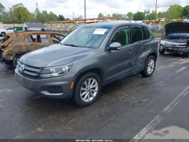 WVGBV3AX0EW588103 Volkswagen TIGUAN SE