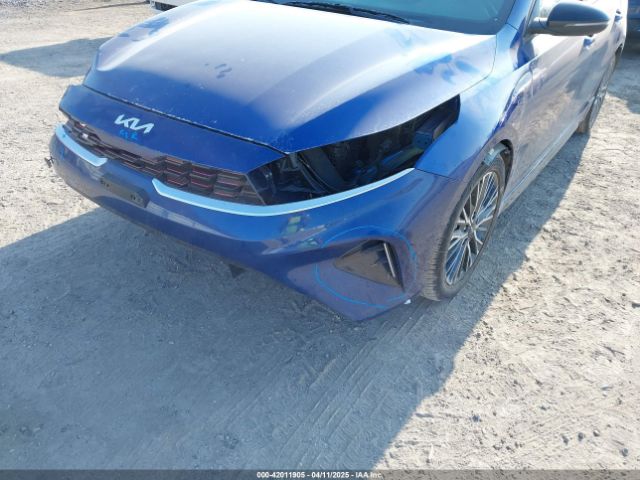 3KPF54AD3RE810179 KIA Forte Gt-line