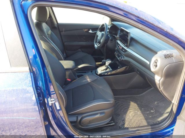 3KPF54AD3RE810179 KIA Forte Gt-line