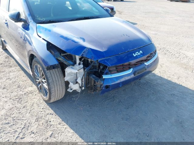 3KPF54AD3RE810179 KIA Forte Gt-line