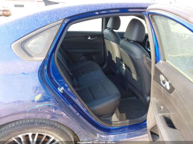 3KPF54AD3RE810179 KIA Forte Gt-line