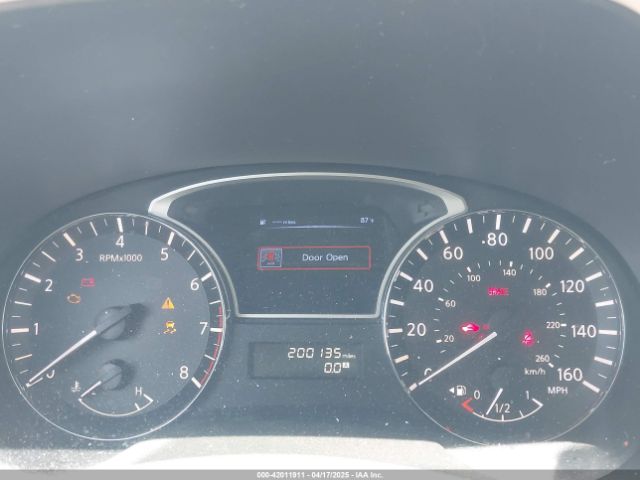 5N1AR2MN2EC685941 Nissan Pathfinder Platinum