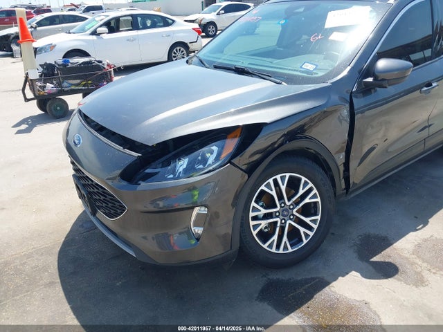 1FMCU0H6XLUB65671 Ford ESCAPE SEL