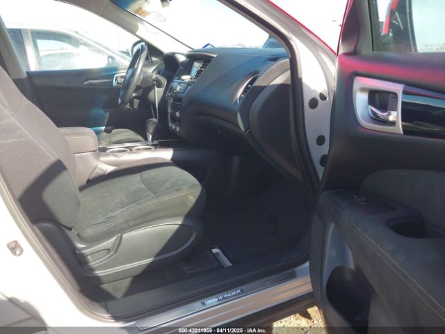 5N1AR2MN0FC718114 Nissan Pathfinder Sv