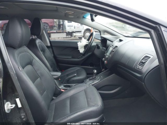KNAFX5A84G5604393 KIA FORTE EX