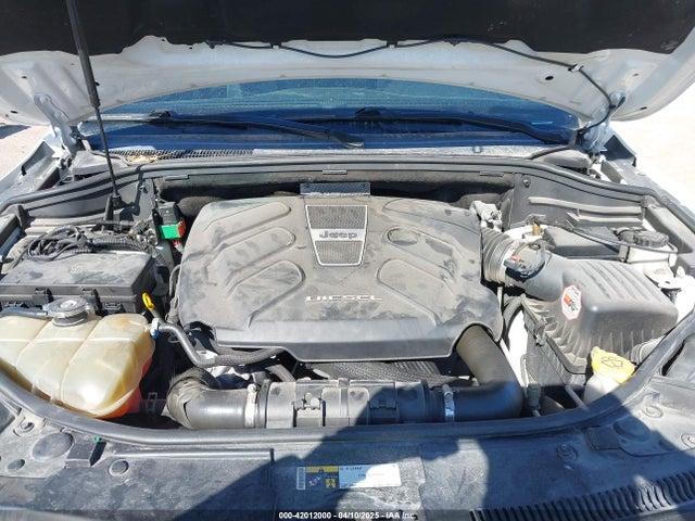 1C4RJFCM2FC737133 Jeep Grand Cherokee Overland