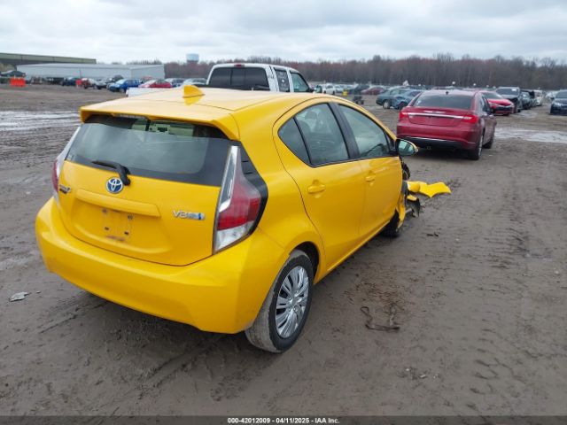 JTDKDTB38F1113171 Toyota Prius C Two