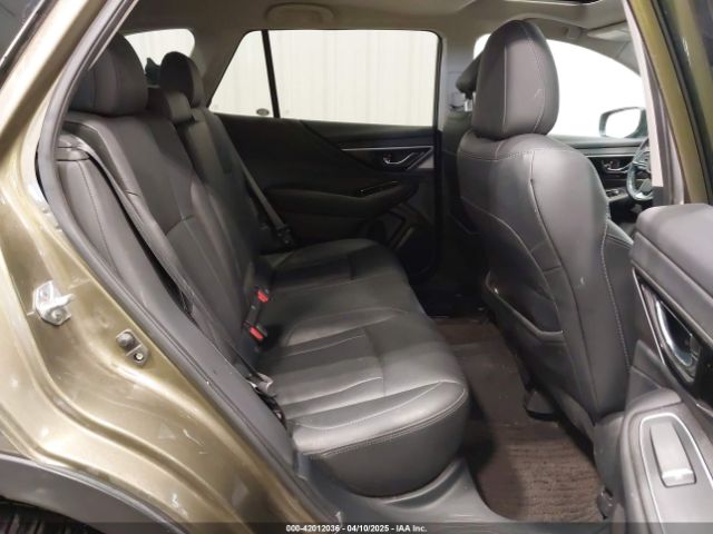 4S4BTANC2M3147686 Subaru Outback Limited