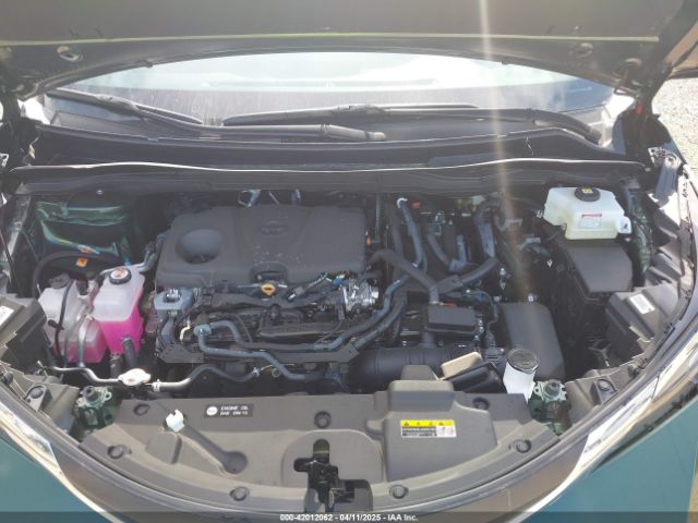 5TDKRKEC2SS233830 Toyota SIENNA LE