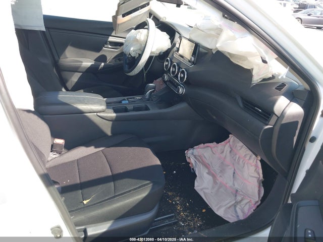 3N1AB8BV3RY234421 Nissan Sentra S Xtronic Cvt