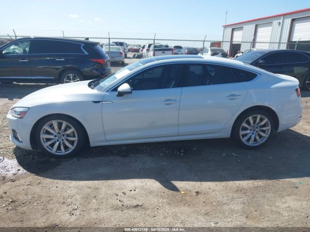 WAUANCF52JA063720 Audi A5 2.0t Premium