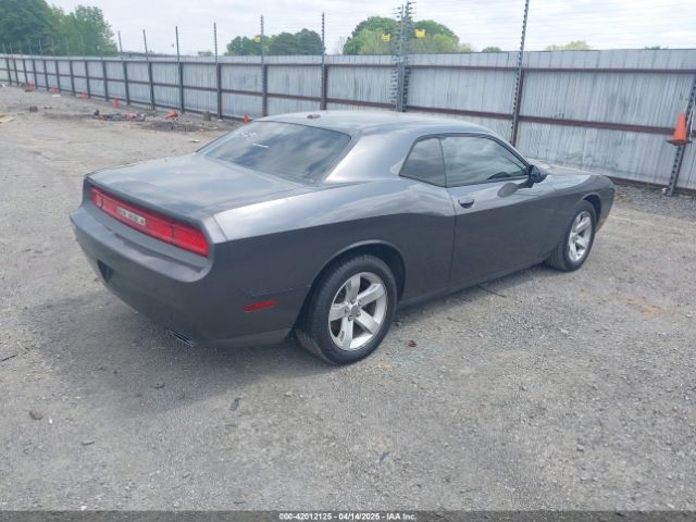 2C3CDYAG1EH206639 Dodge Challenger Sxt