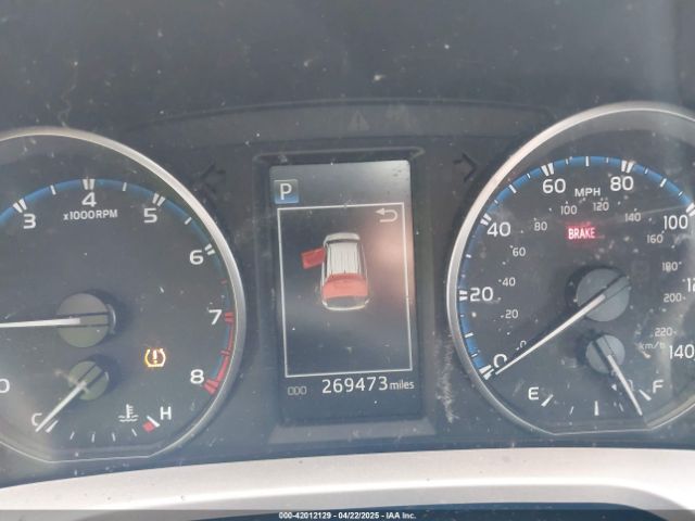 JTMZFREV9JJ162297 Toyota RAV4 LE