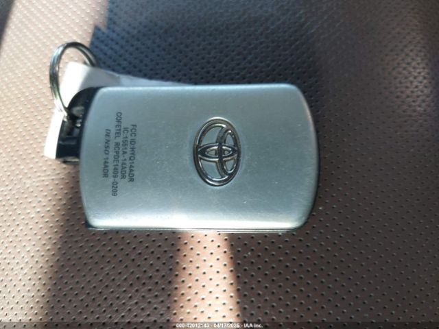 5TDYK3DC0FS632909 Toyota Sienna Limited Premium 7 Passenger