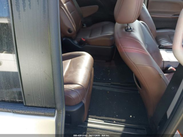 5TDYK3DC0FS632909 Toyota Sienna Limited Premium 7 Passenger