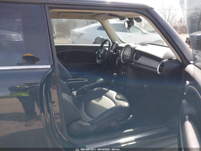 2013 MINI HARDTOP WMWSU3C54DT684526 Photo 4