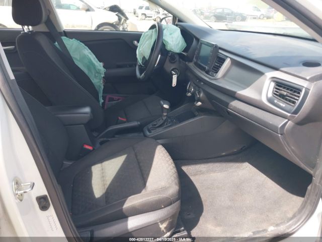 3KPA24AB6KE216211 KIA RIO S