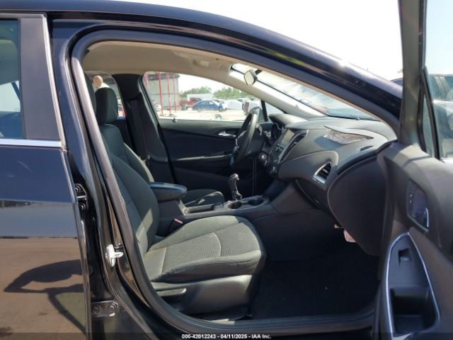 1G1BE5SM3J7118603 Chevrolet Cruze Lt Auto