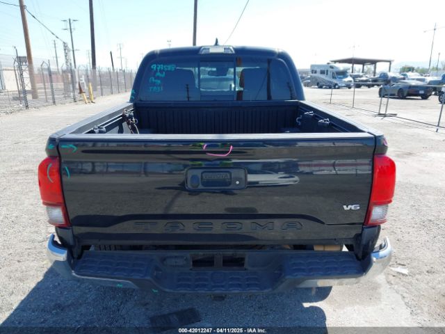 3TMAZ5CN1JM061127 Toyota Tacoma Sr5 V6