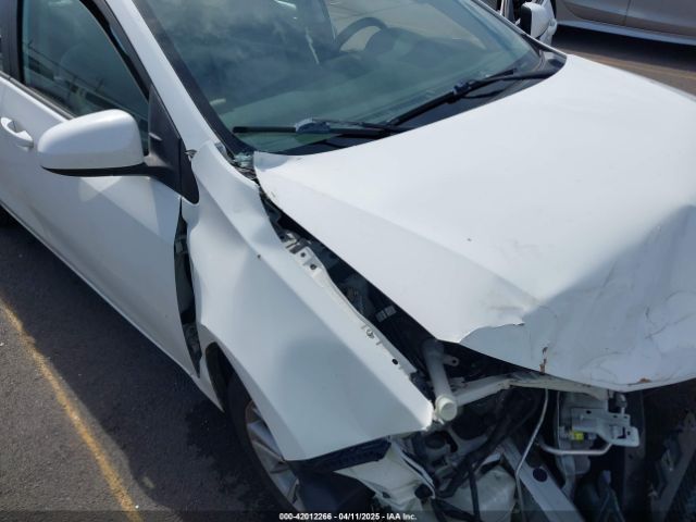5YFBURHE0FP250256 Toyota Corolla Le/le Plus/le Premium