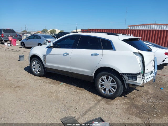 2014 CADILLAC SRX 3GYFNAE34ES644258 Photo 2