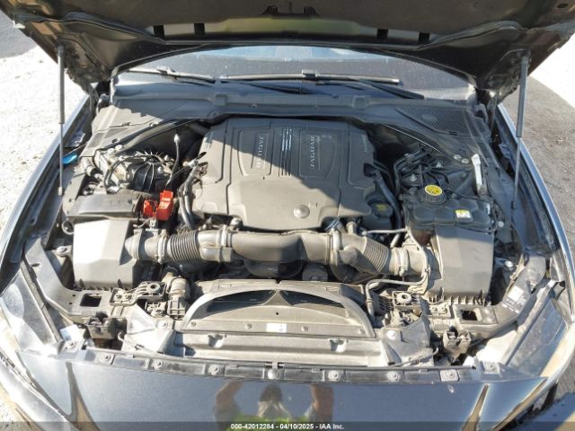 SAJAG4FVXKCP48915 Jaguar Xe S