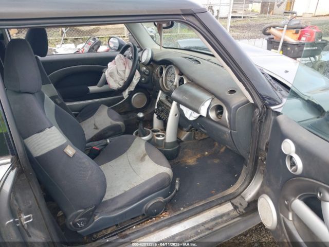 2004 MINI COOPER S WMWRE33434TD88466 Photo 4