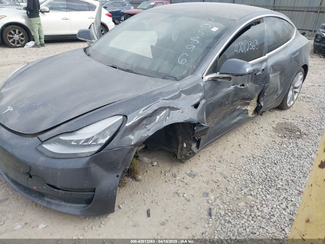 2019 TESLA MODEL 3 5YJ3E1EB5KF205896 Photo 5