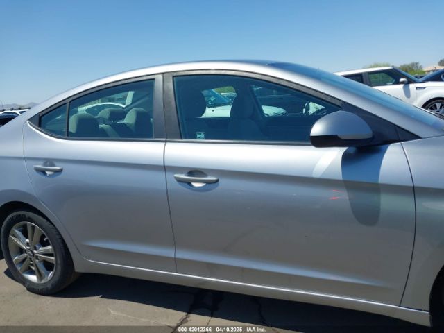 5NPD84LF4HH087773 Hyundai ELANTRA SE