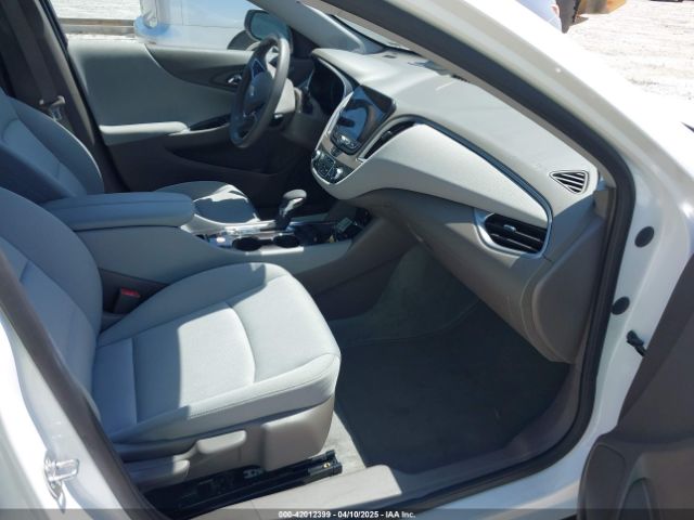 1G1ZD5ST8SF127314 Chevrolet Malibu Fwd 1lt