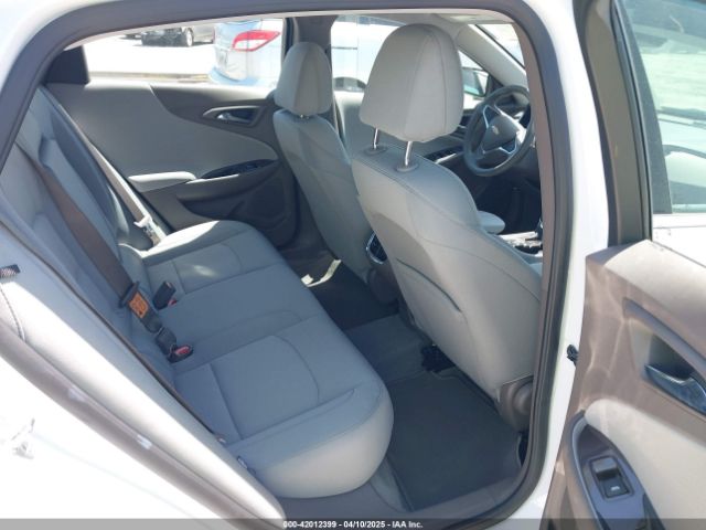 1G1ZD5ST8SF127314 Chevrolet Malibu Fwd 1lt