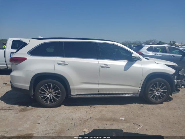 5TDKZRFH4HS518122 Toyota Highlander Se
