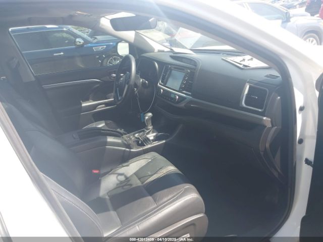 5TDKZRFH4HS518122 Toyota Highlander Se