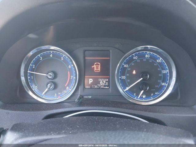 2T1BURHE5HC867901 Toyota COROLLA LE
