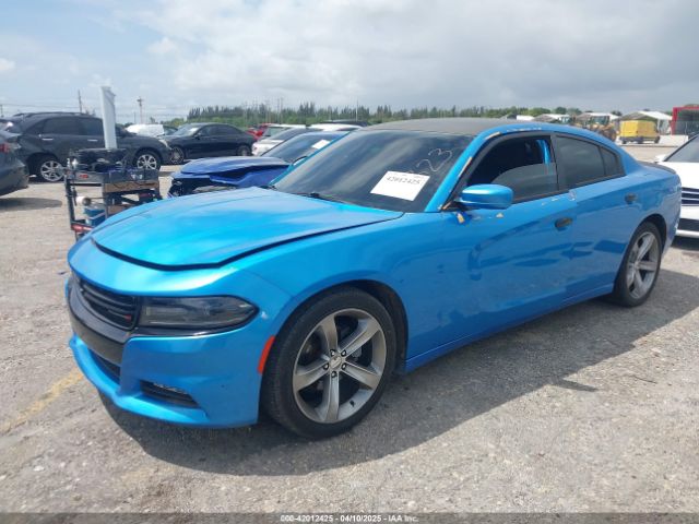 2C3CDXHG3FH827754 Dodge Charger Sxt