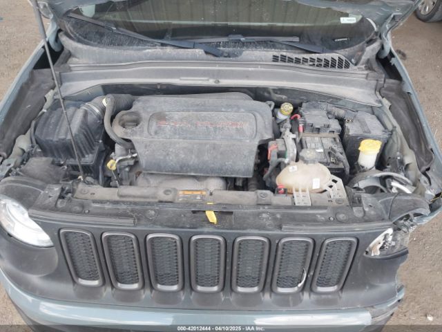 ZACCJBCB4HPG53052 Jeep Renegade Trailhawk 4x4