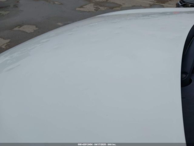 KM8J3CA40HU508757 Hyundai TUCSON SE