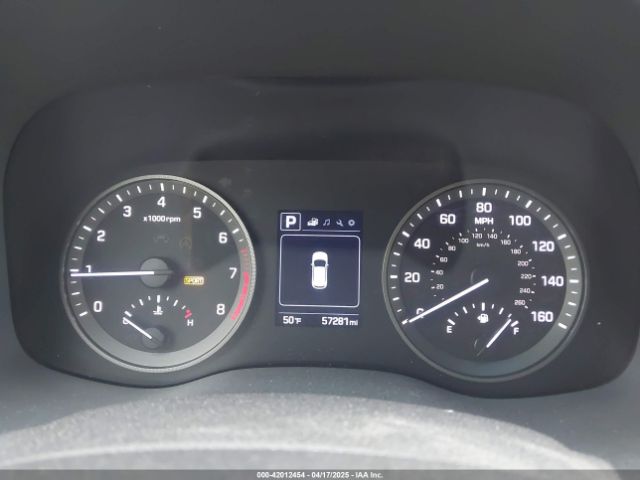 KM8J3CA40HU508757 Hyundai TUCSON SE