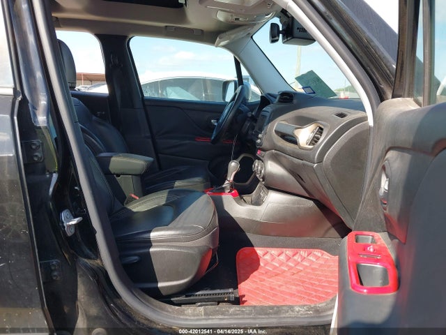 ZACCJADT7GPE30360 Jeep Renegade Limited