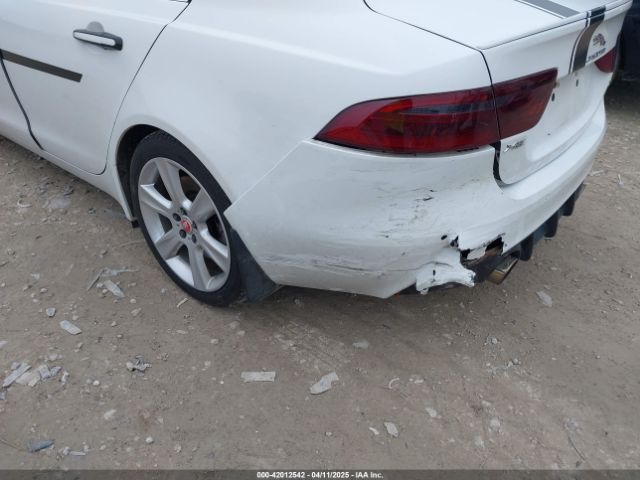 SAJAJ4FX2JCP24495 Jaguar Xe 25t Premium
